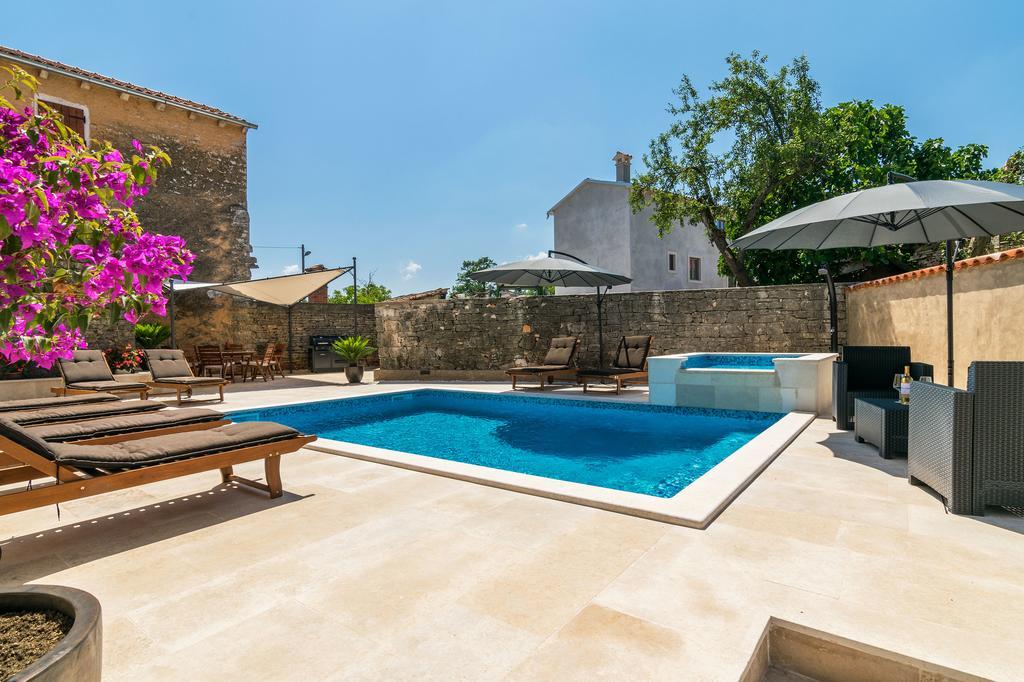 Villa Sagri - Heated Pool Zagrici Eksteriør billede