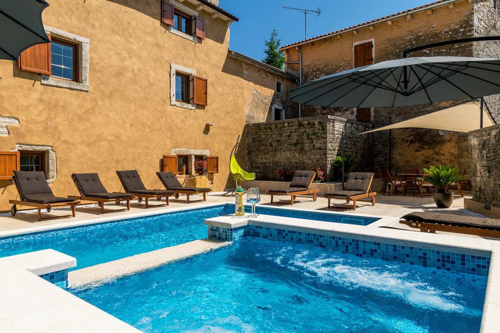 Villa Sagri - Heated Pool Zagrici Eksteriør billede