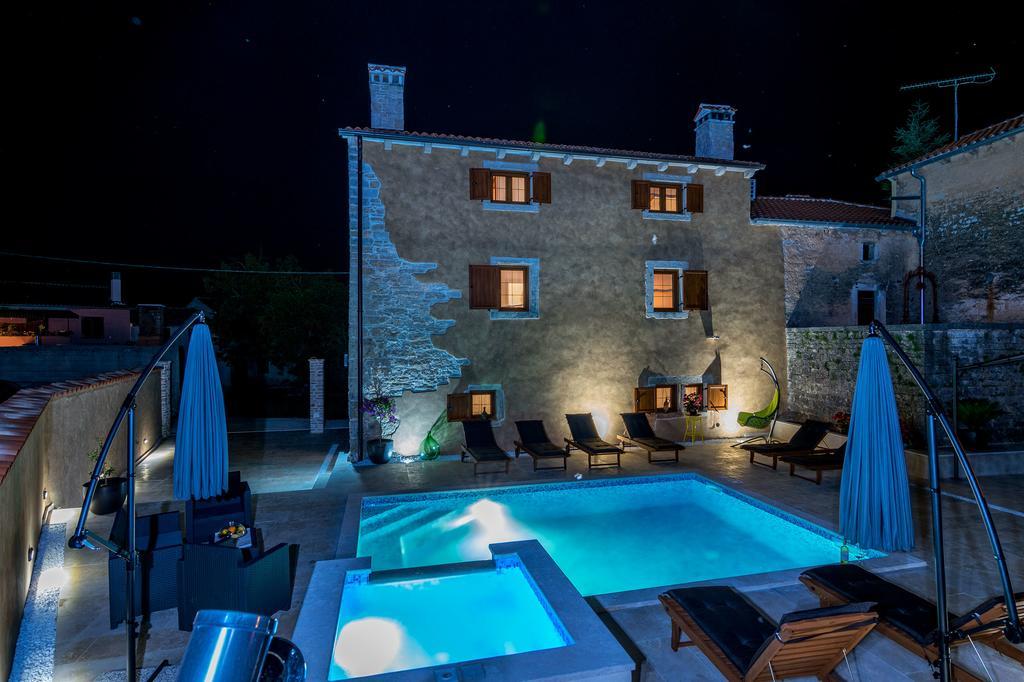 Villa Sagri - Heated Pool Zagrici Eksteriør billede